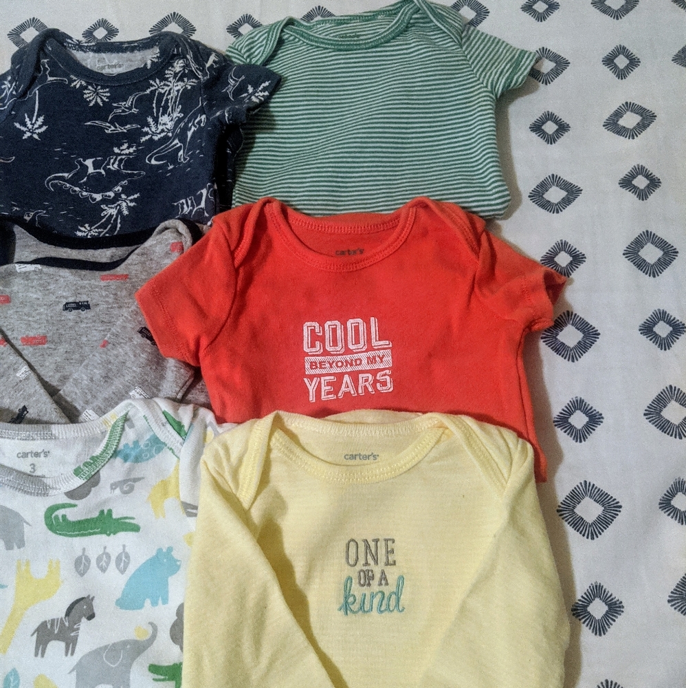 Baby clothes. - Picture 3 of 4